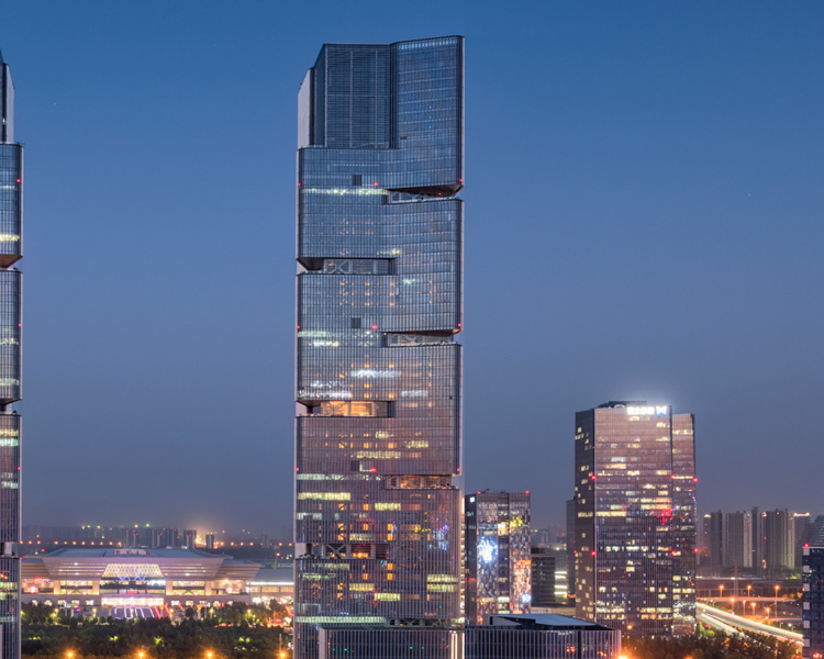 走进亚星管理平台